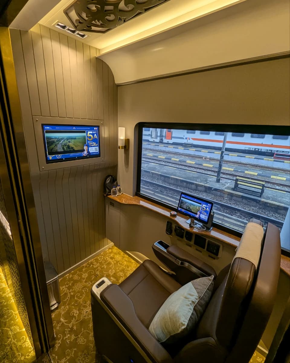 Compartment Suite on Argo Semeru